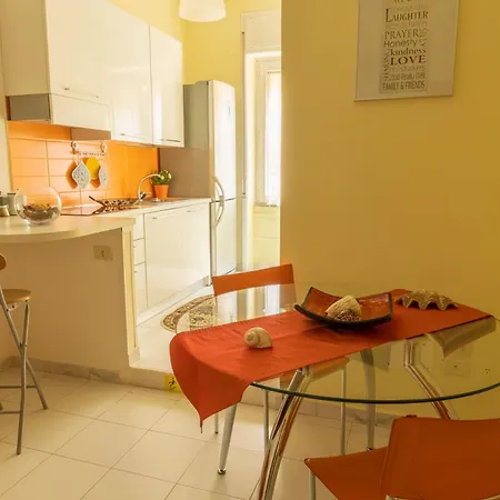 Nuvole E Lenzuola House Centro Διαμέρισμα *