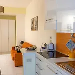 Apartment Nuvole E Lenzuola House Centro *