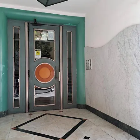 Nuvole E Lenzuola House Centro * 살레르노