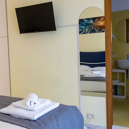Nuvole E Lenzuola House Centro 아파트